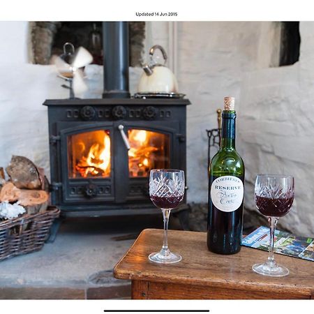 Ty Fferm Hen, Ancient Farmhouse, Coity Bach Talybont-on-Usk Eksteriør bilde