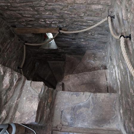 Ty Fferm Hen, Ancient Farmhouse, Coity Bach Talybont-on-Usk Eksteriør bilde